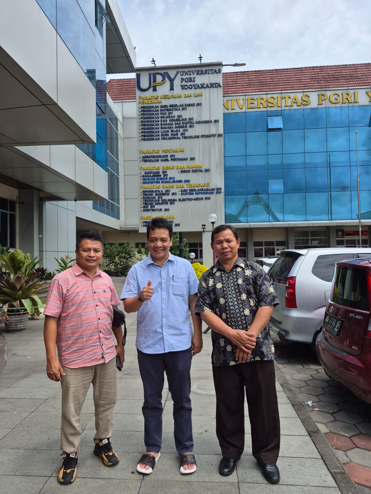 WhatsApp Image 2025-11-24 at 07.49.51 (1)